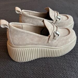 WISHBONE Jade Platform Loafer - Beige - Size 7.5